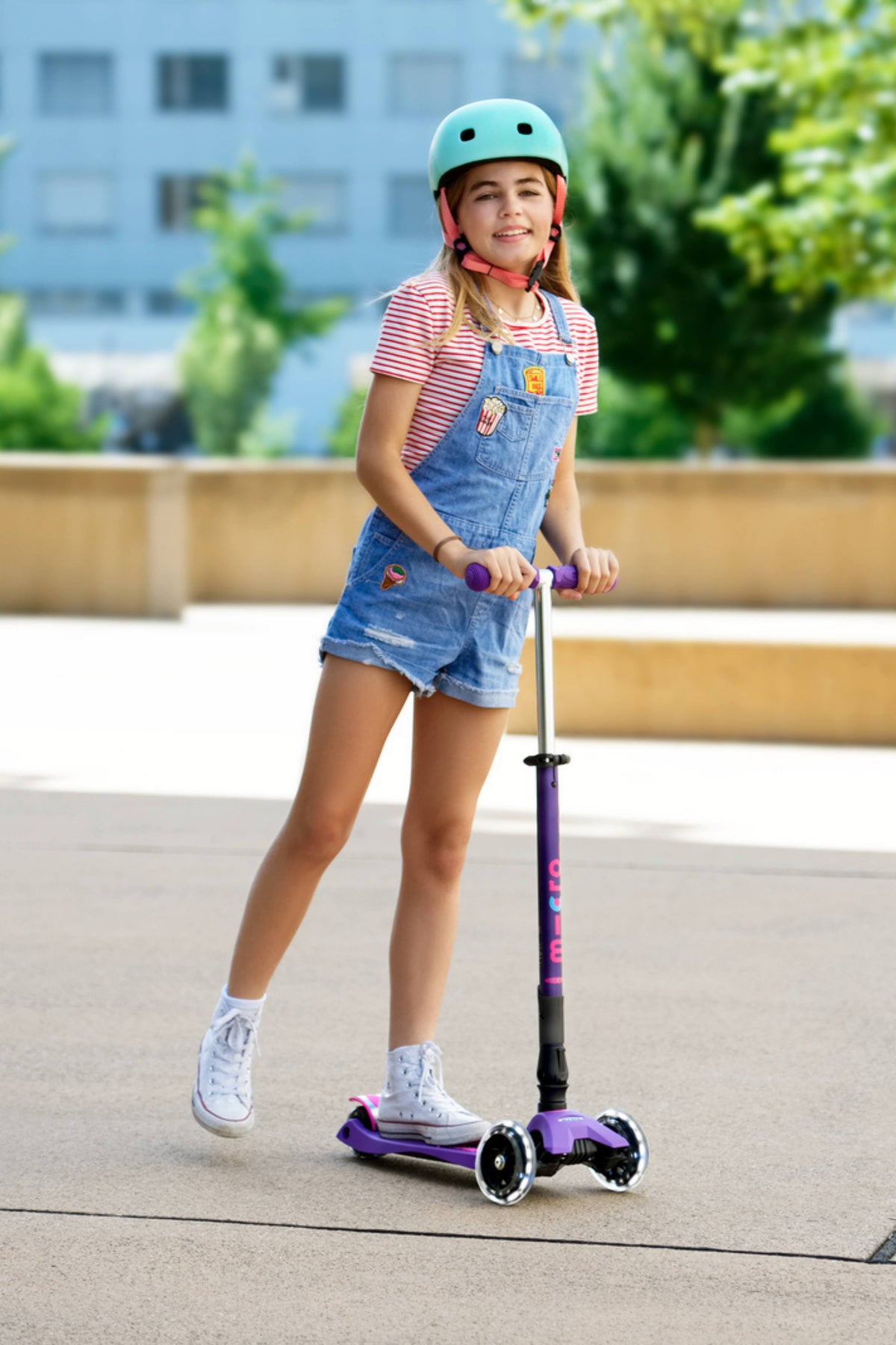 Foldable LED Purple Scooter Y147567