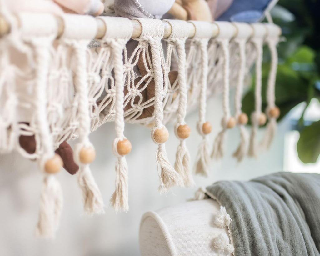 Macrame Hanging Storage Bin I428