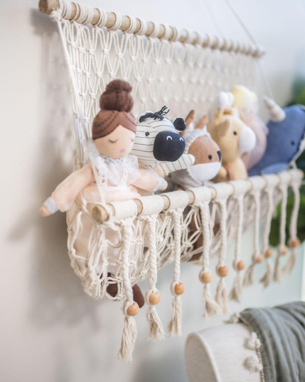 Macrame Hanging Storage Bin I428