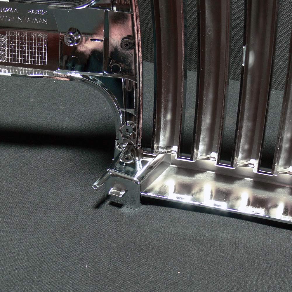Chrome Vertical Front Grille for Chevy Silverado Tahoe Suburban M94762