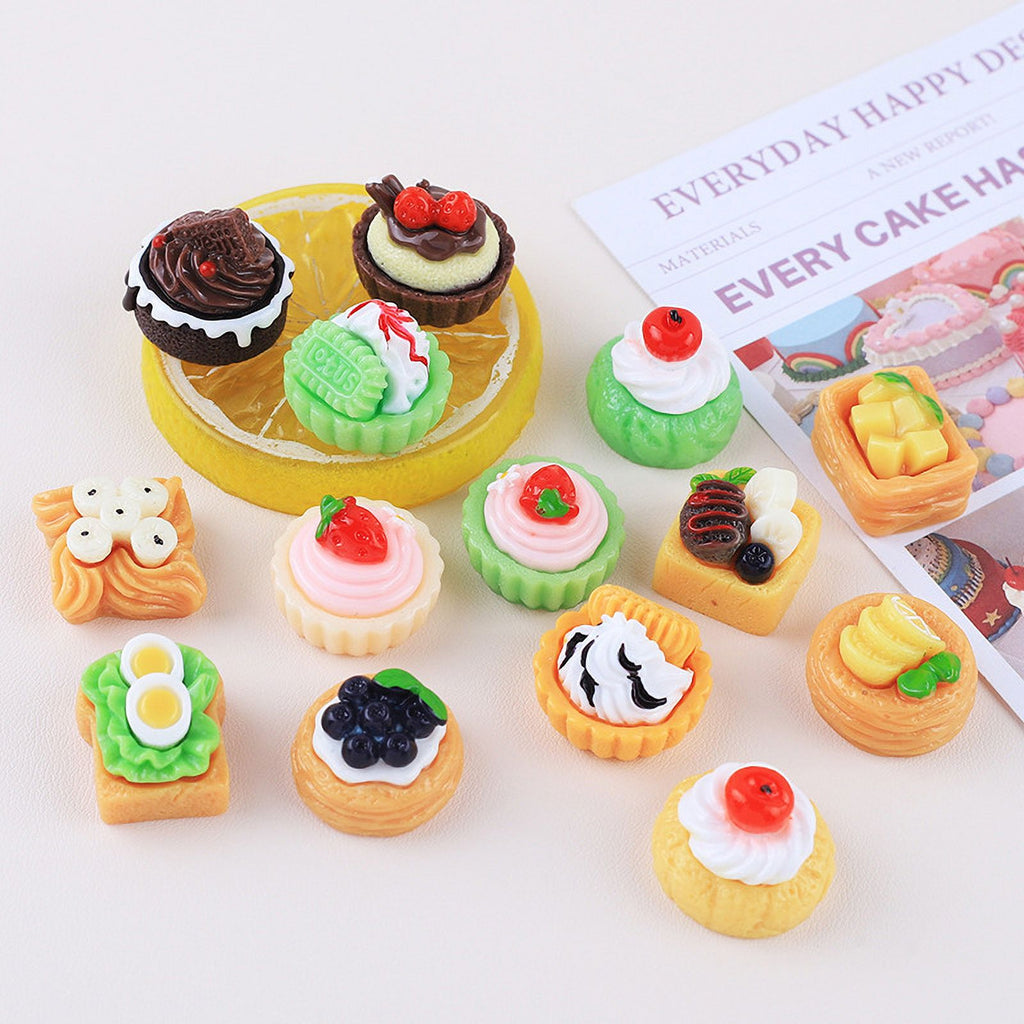 10 Pcs Mini Simulation Cake Cookies Chocolate Toast Fruit Pudding Dollhouse Decorations Q84140
