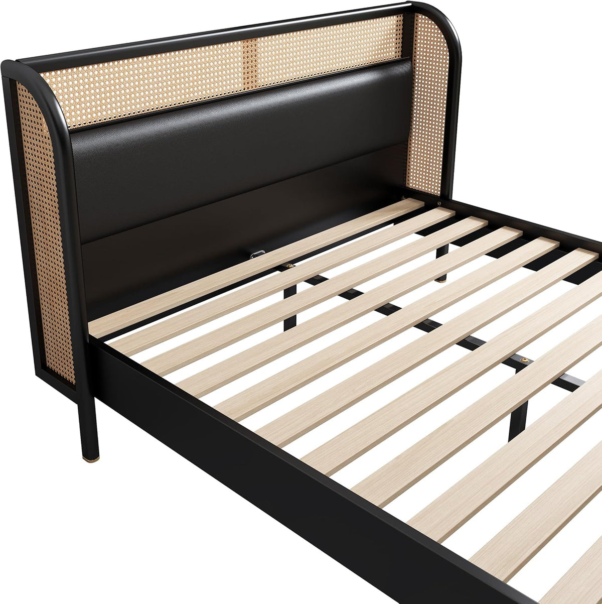 Queen Size Rattan Platform Bed with Wingback Headboard U687