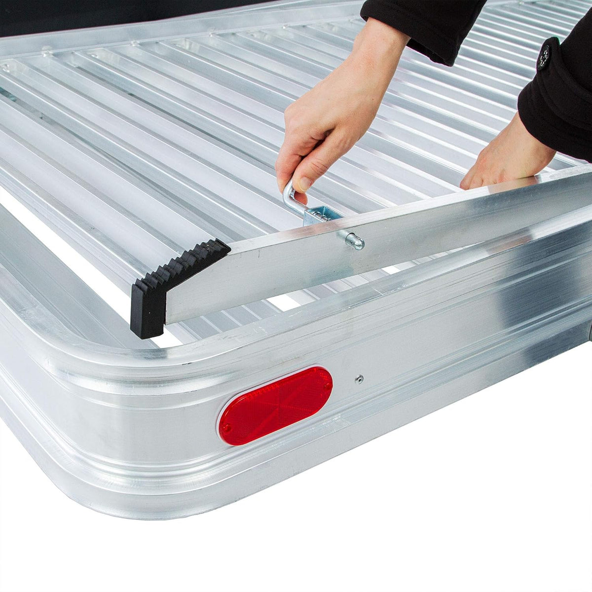 Aluminum Cargo Carrier with Ramp P840032