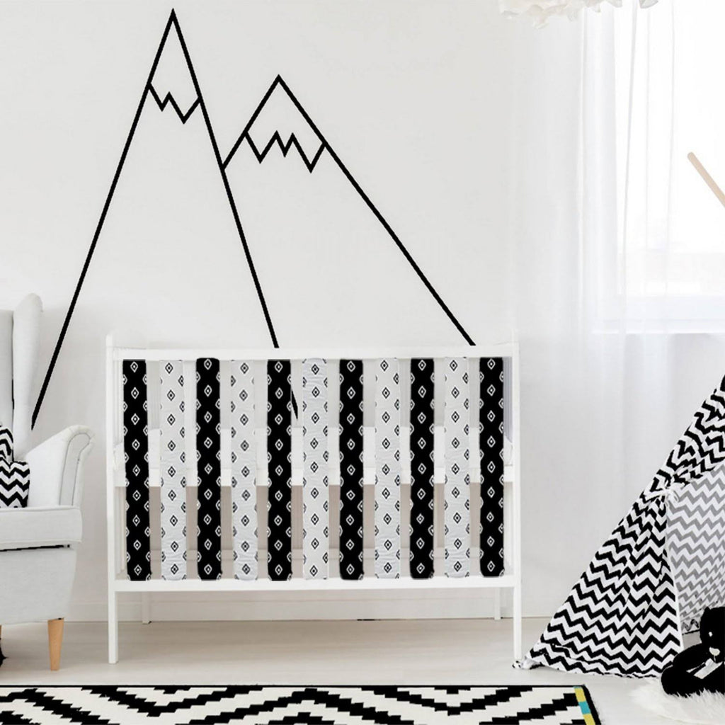 Black/White 38 Pack Crib Liners H925