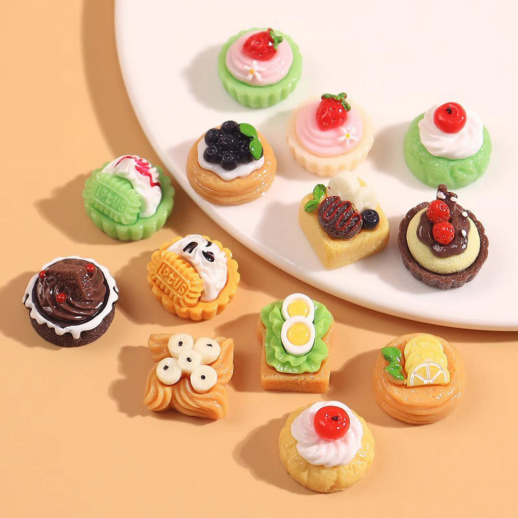 10 Pcs Mini Simulation Cake Cookies Chocolate Toast Fruit Pudding Dollhouse Decorations Q84140